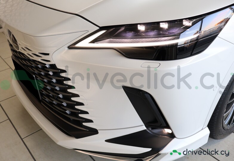 Lexus RX Белый