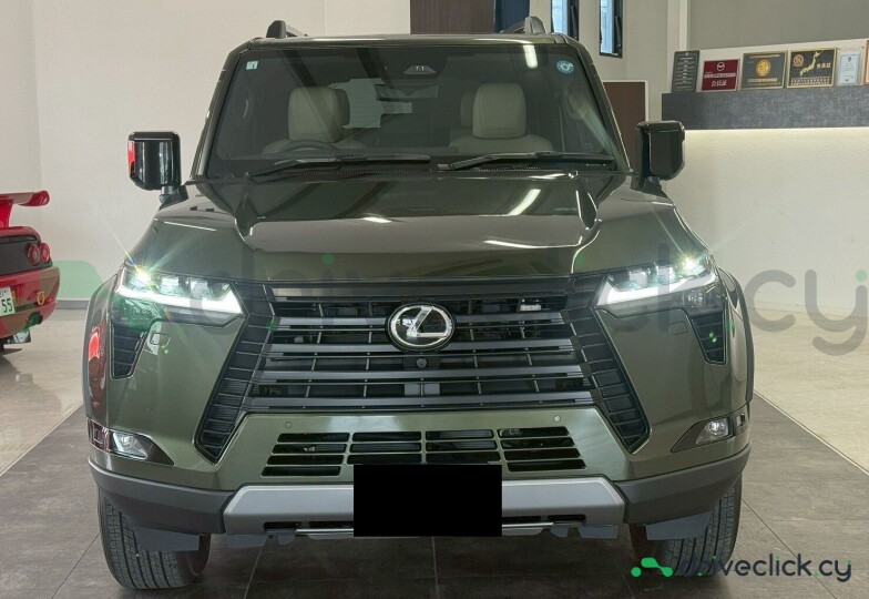 Lexus GX Зеленый