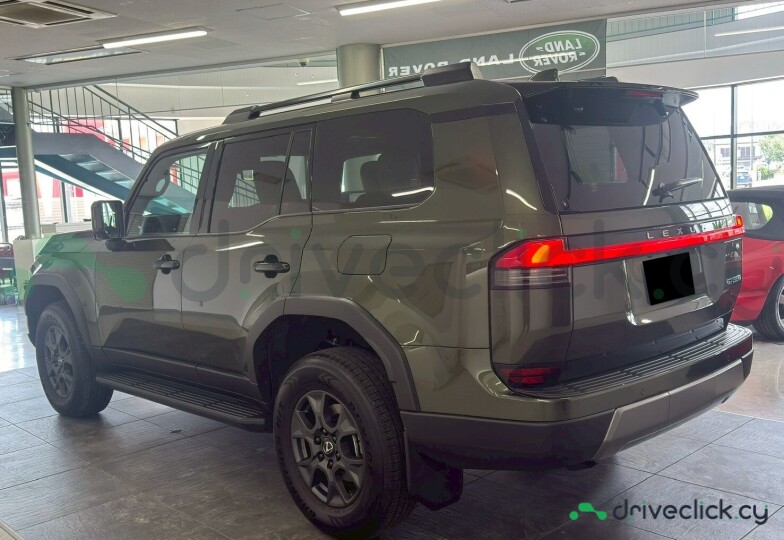 Lexus GX Зеленый
