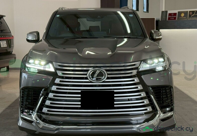 Lexus LX Серый