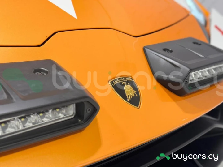 Lamborghini Huracan Оранжевый
