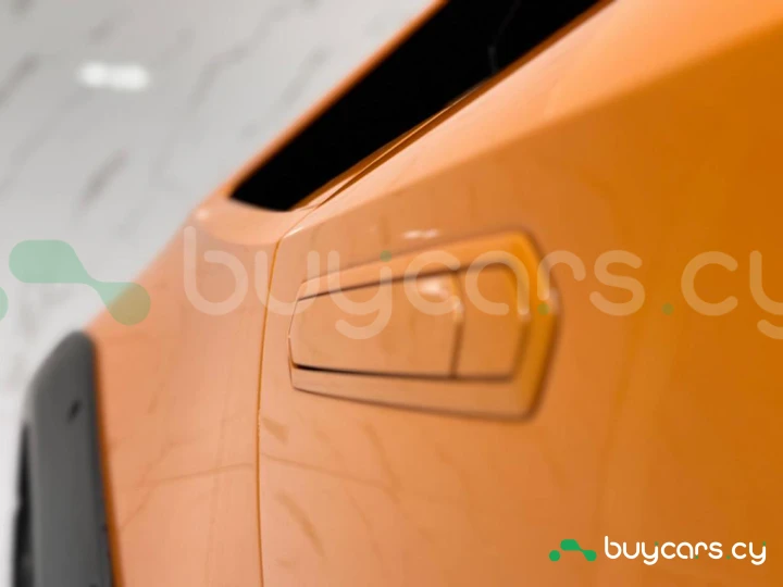 Lamborghini Huracan Оранжевый