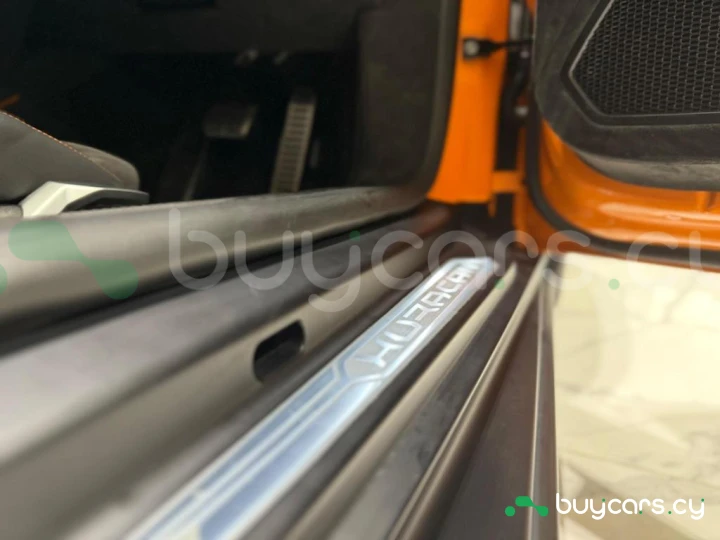Lamborghini Huracan Оранжевый