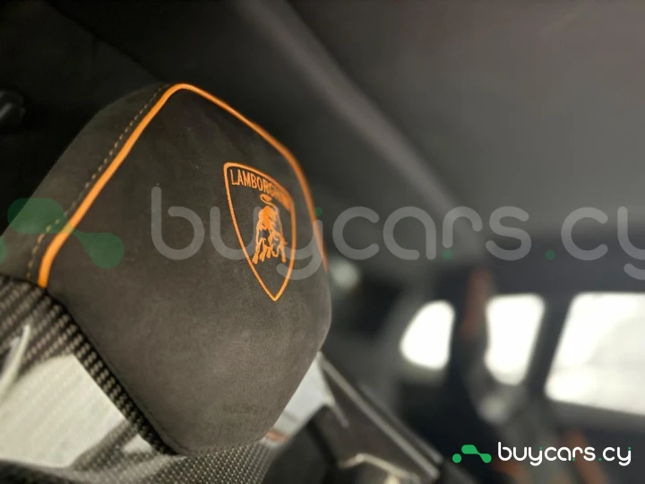 Lamborghini Huracan Оранжевый