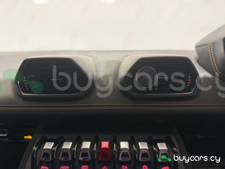 Lamborghini Huracan Оранжевый