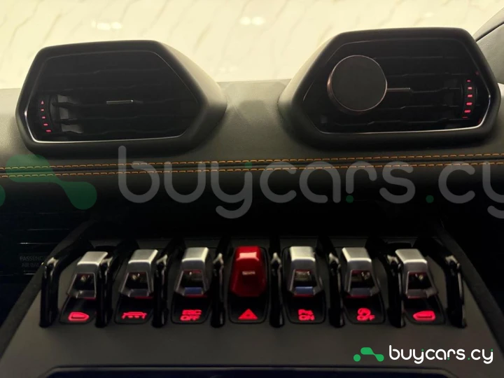 Lamborghini Huracan Оранжевый