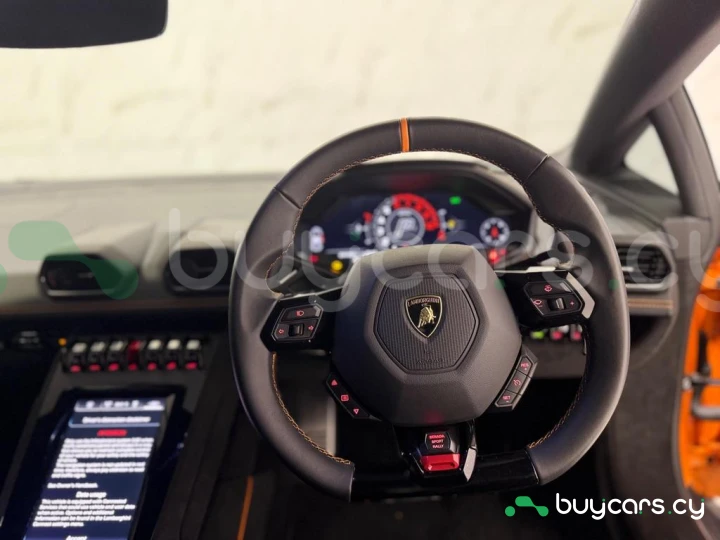 Lamborghini Huracan Оранжевый