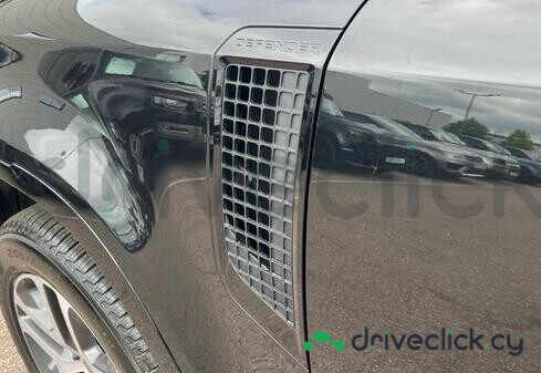 Land Rover Defender Черный