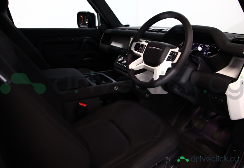 Land Rover Defender Серый