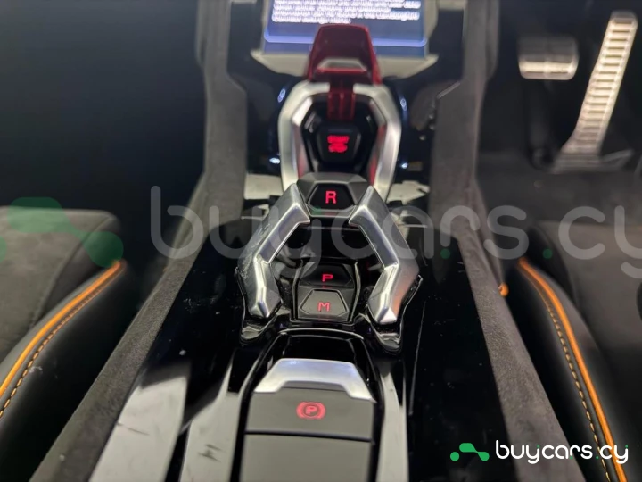 Lamborghini Huracan Оранжевый