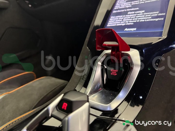 Lamborghini Huracan Оранжевый