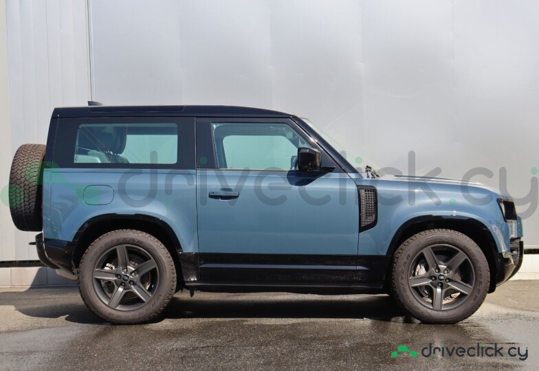 Land Rover Defender Синий