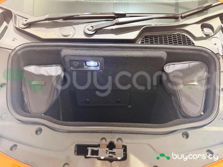 Lamborghini Huracan Оранжевый