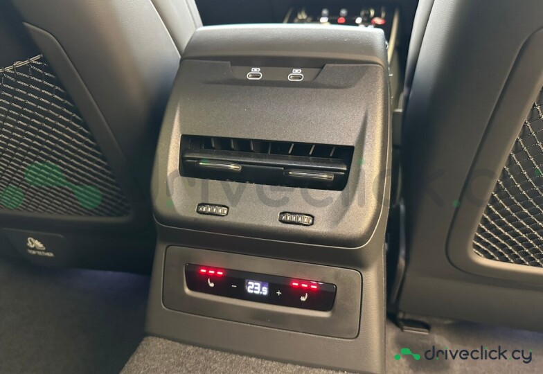 Audi S5 Белый