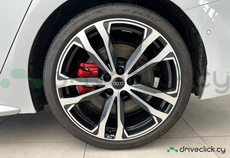 Audi S5 Белый