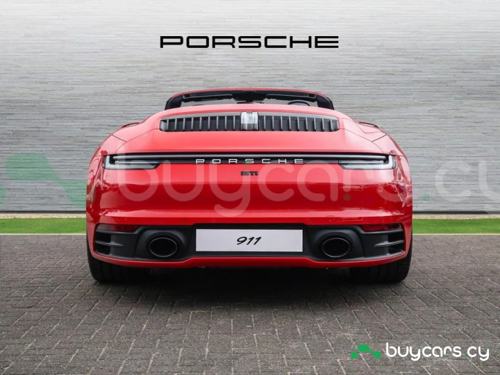 Porsche 911 Red