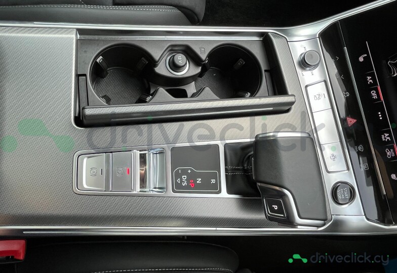 Audi A6 Синий