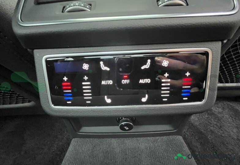 Audi A6 Синий