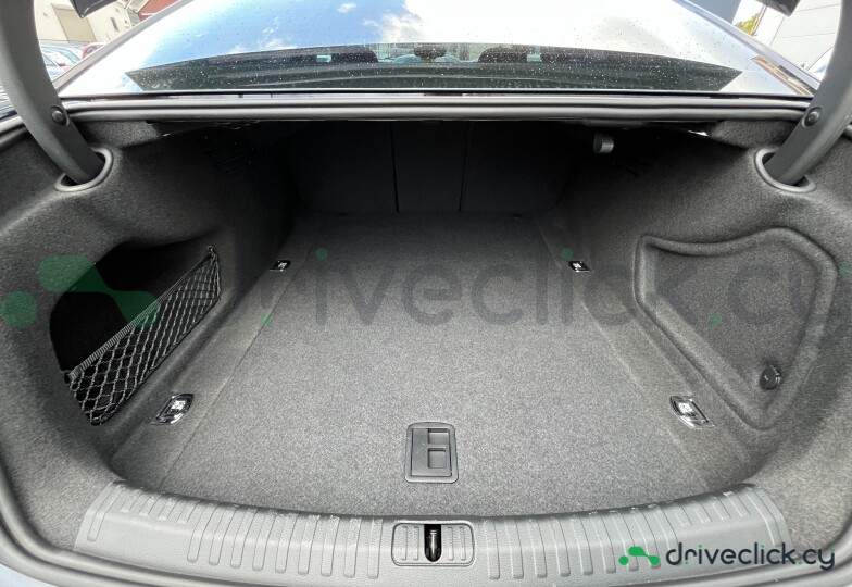 Audi A6 Синий