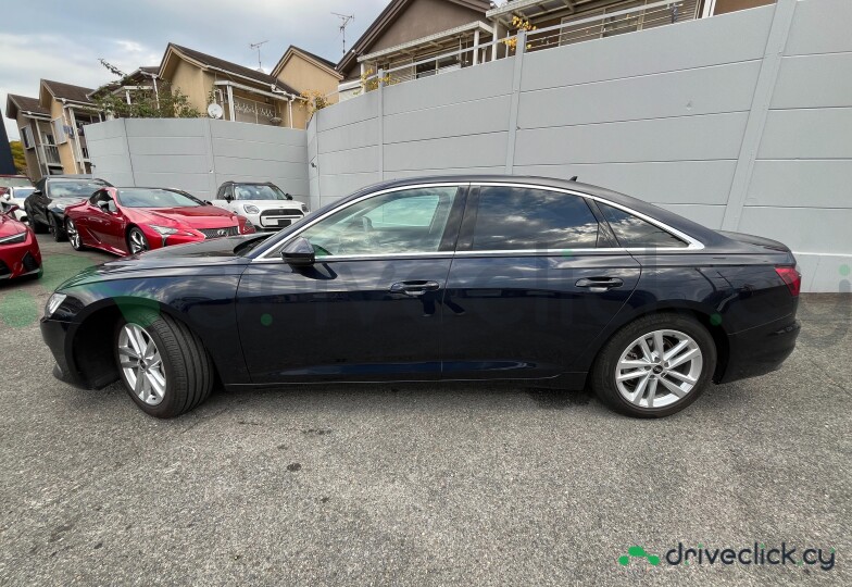 Audi A6 Синий