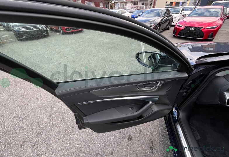 Audi A6 Синий