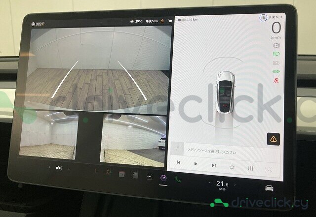 Tesla Model Y Белый