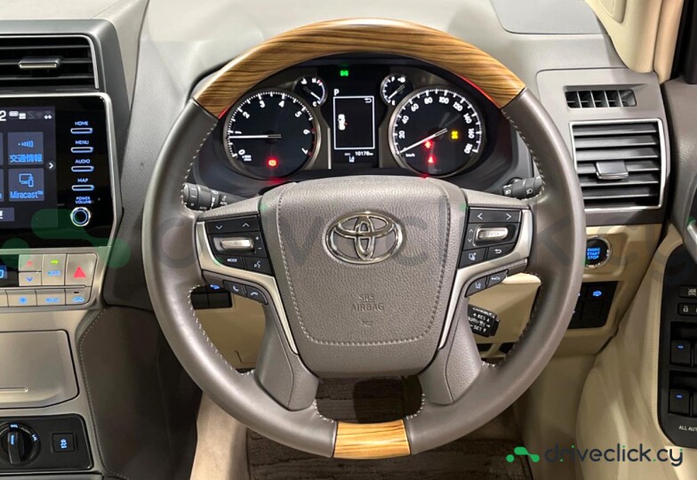 Toyota Land Cruiser Prado Черный
