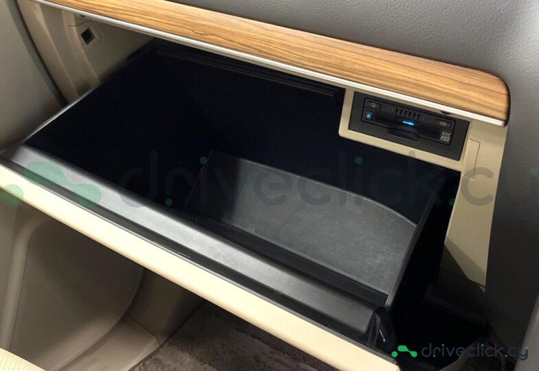 Toyota Land Cruiser Prado Черный