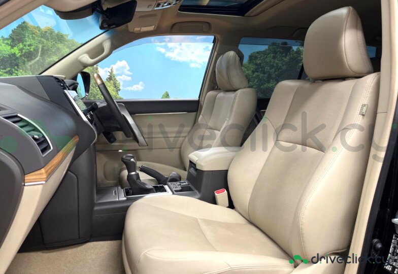 Toyota Land Cruiser Prado Черный