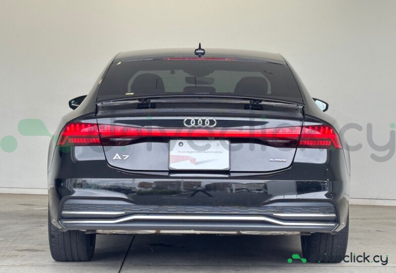 Audi A7 Черный