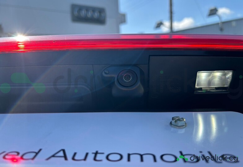 Audi e-tron GT Серый