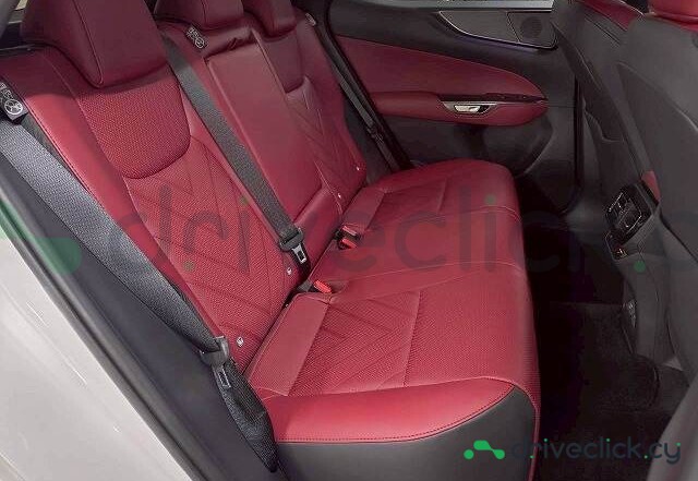 Lexus NX Белый
