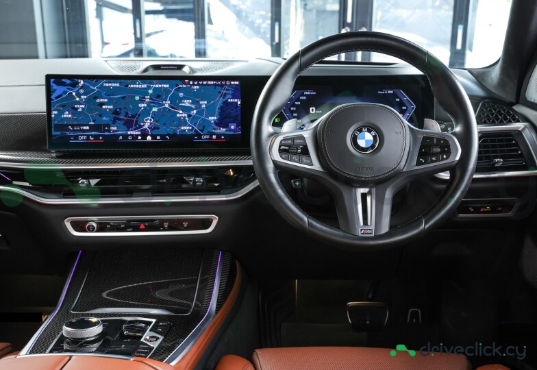 BMW X7 Черный