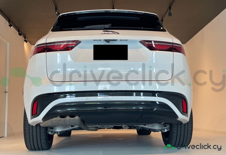 Jaguar F-Pace Белый