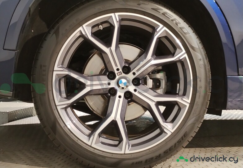 BMW X5 Синий