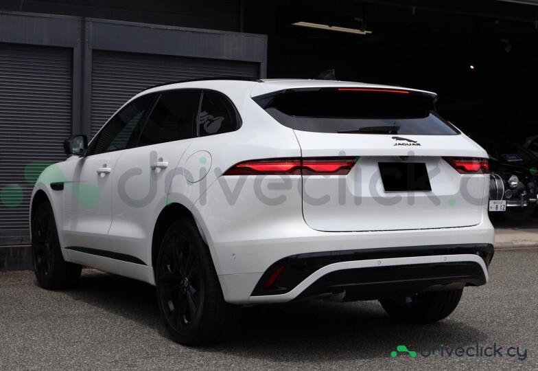 Jaguar F-Pace Белый