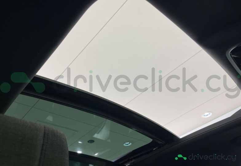Land Rover Range Rover Velar Синий