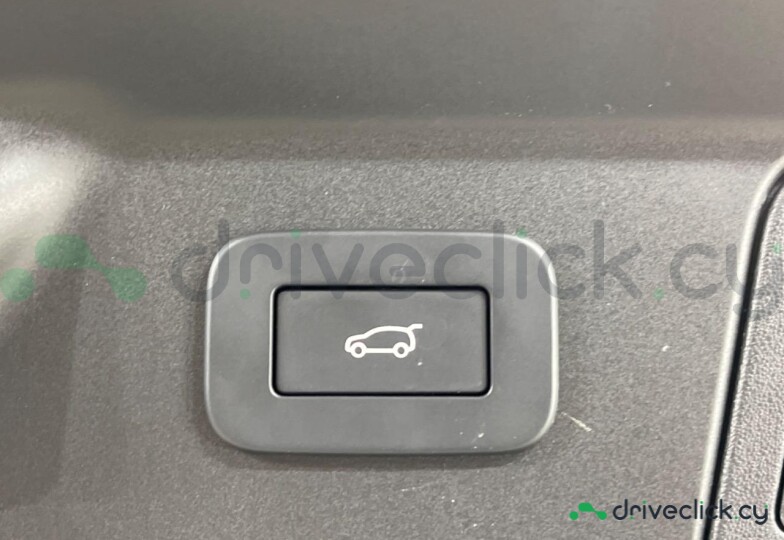 Land Rover Range Rover Velar Синий