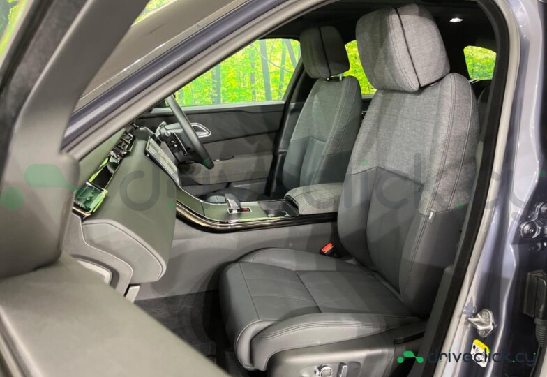 Land Rover Range Rover Velar Синий