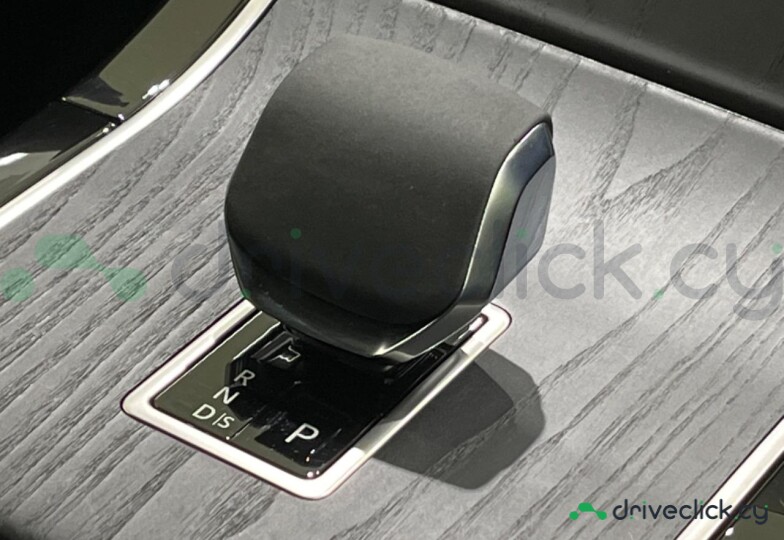 Land Rover Range Rover Velar Синий