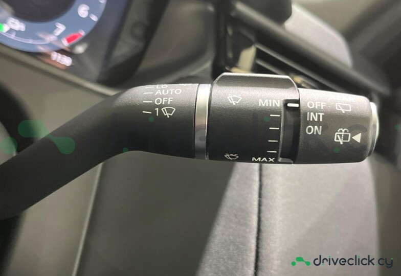 Land Rover Range Rover Velar Синий
