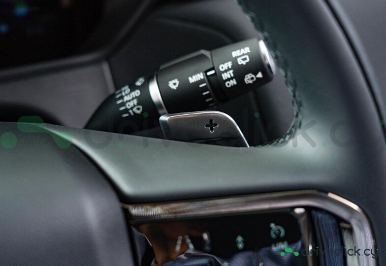 Land Rover Range Rover Velar Синий
