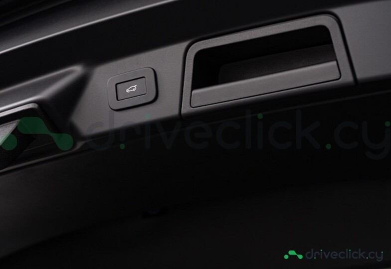 Land Rover Range Rover Velar Синий