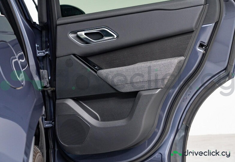 Land Rover Range Rover Velar Синий