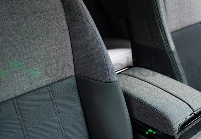 Land Rover Range Rover Velar Синий