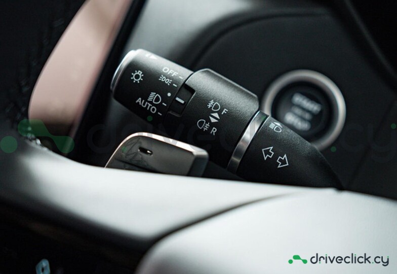 Land Rover Range Rover Velar Синий