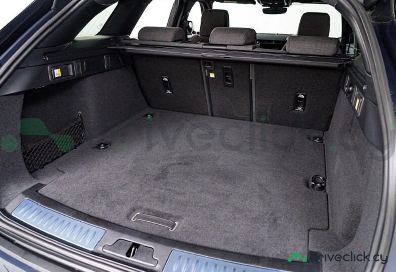 Land Rover Range Rover Velar Синий