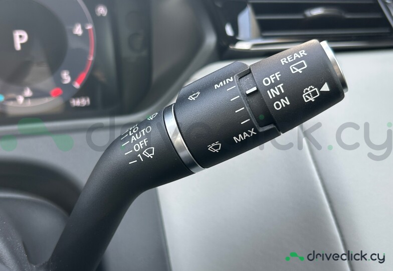 Land Rover Range Rover Velar Серый