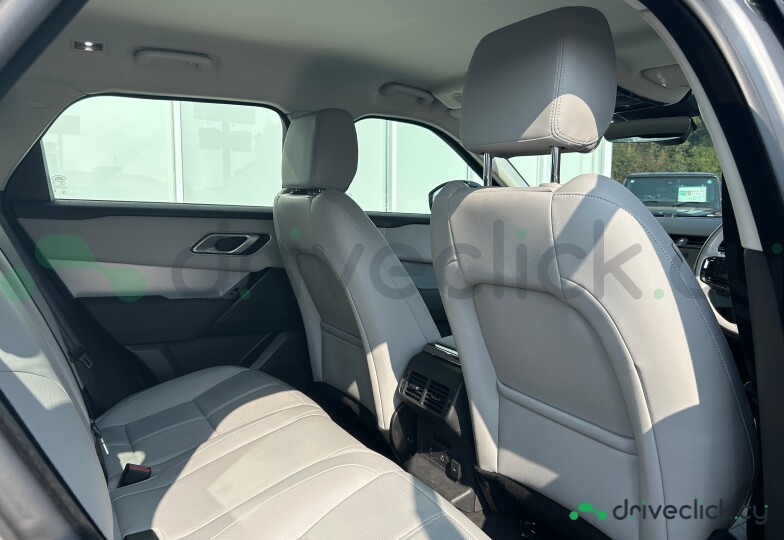 Land Rover Range Rover Velar Серый
