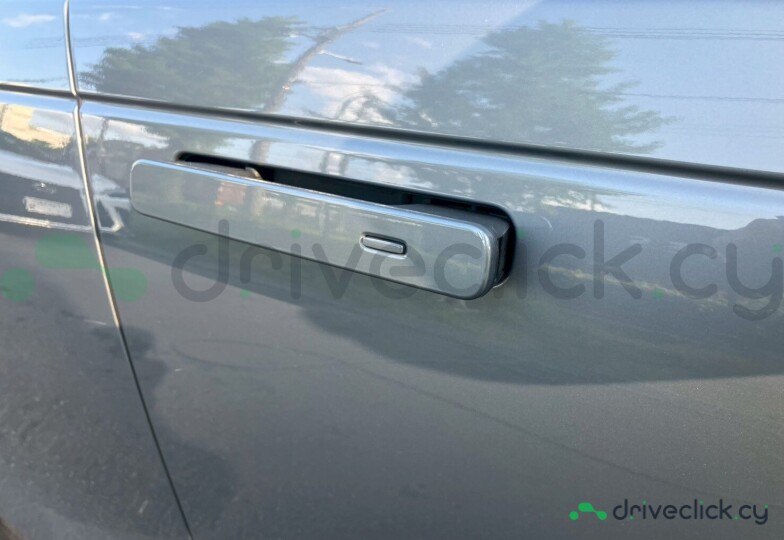 Land Rover Range Rover Velar Grey